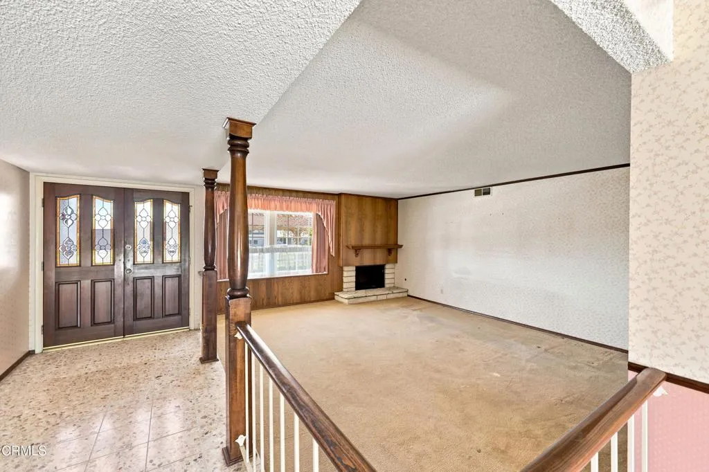 195 W Avenida De Las Flores, Thousand Oaks, CA 91360 - Photo 4 of 28, Thousand Oaks, CA