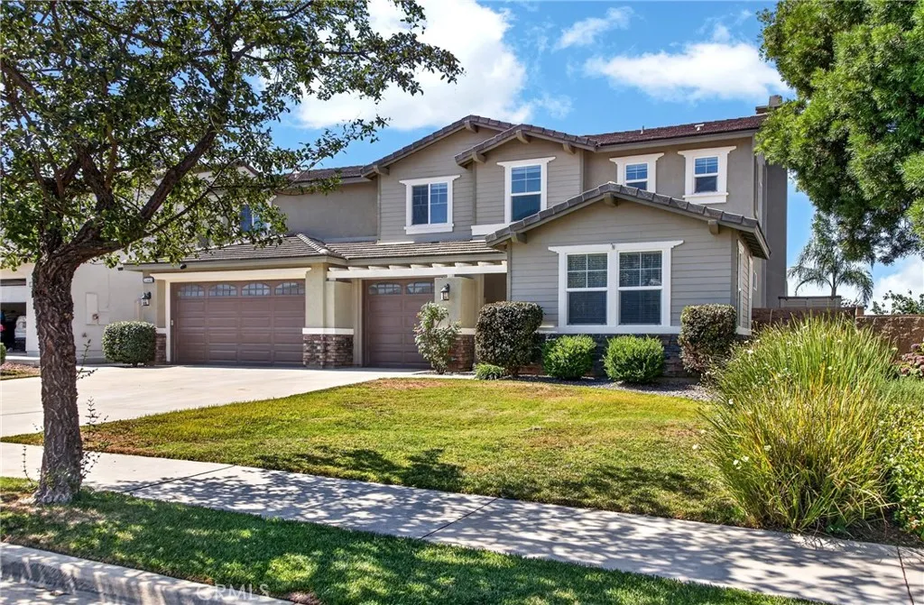 33665 Wild Horse, Yucaipa, CA 92399 - Photo 2 of 41, Yucaipa, CA