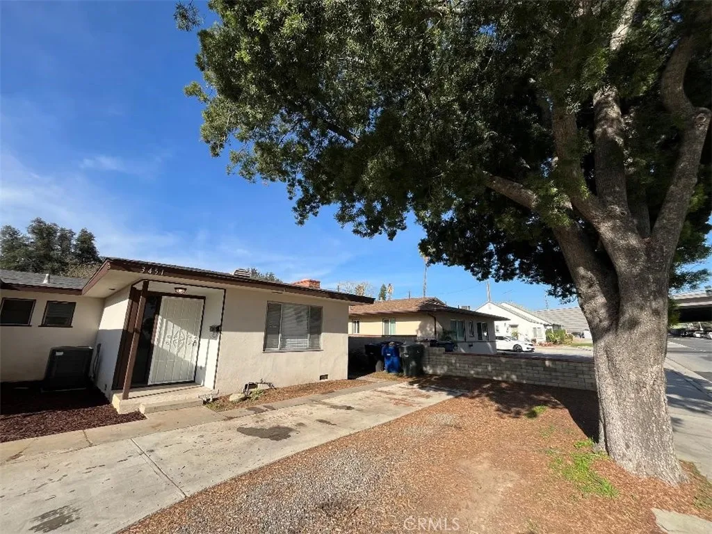3451 Central, Riverside, CA 92506 - Photo 2 of 15, Riverside, CA