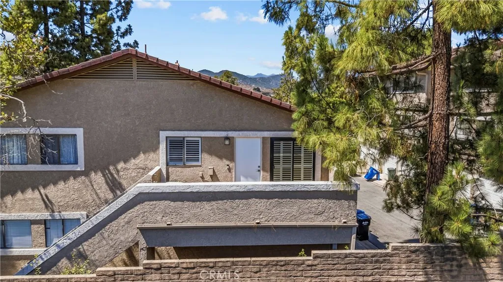 1631 Charterwood Court, Thousand Oaks, CA 91362 - Main photo, Thousand Oaks, CA