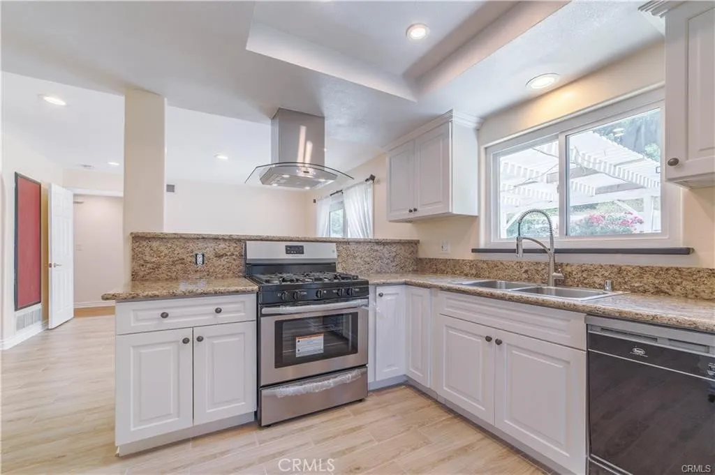 354 Woodland Avenue, Brea, CA 92821 - Photo 3 of 8, Brea, CA