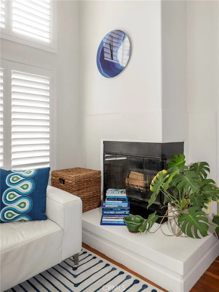 1214 14th Street Unit 203, Santa Monica, CA 90404 - Photo 5 of 44, Santa Monica, CA