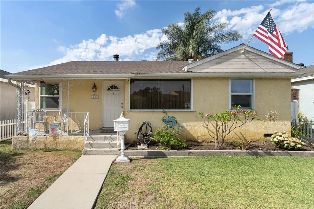 240 E Barclay, Long Beach, CA 90805 - Photo 4 of 39, Long Beach, CA