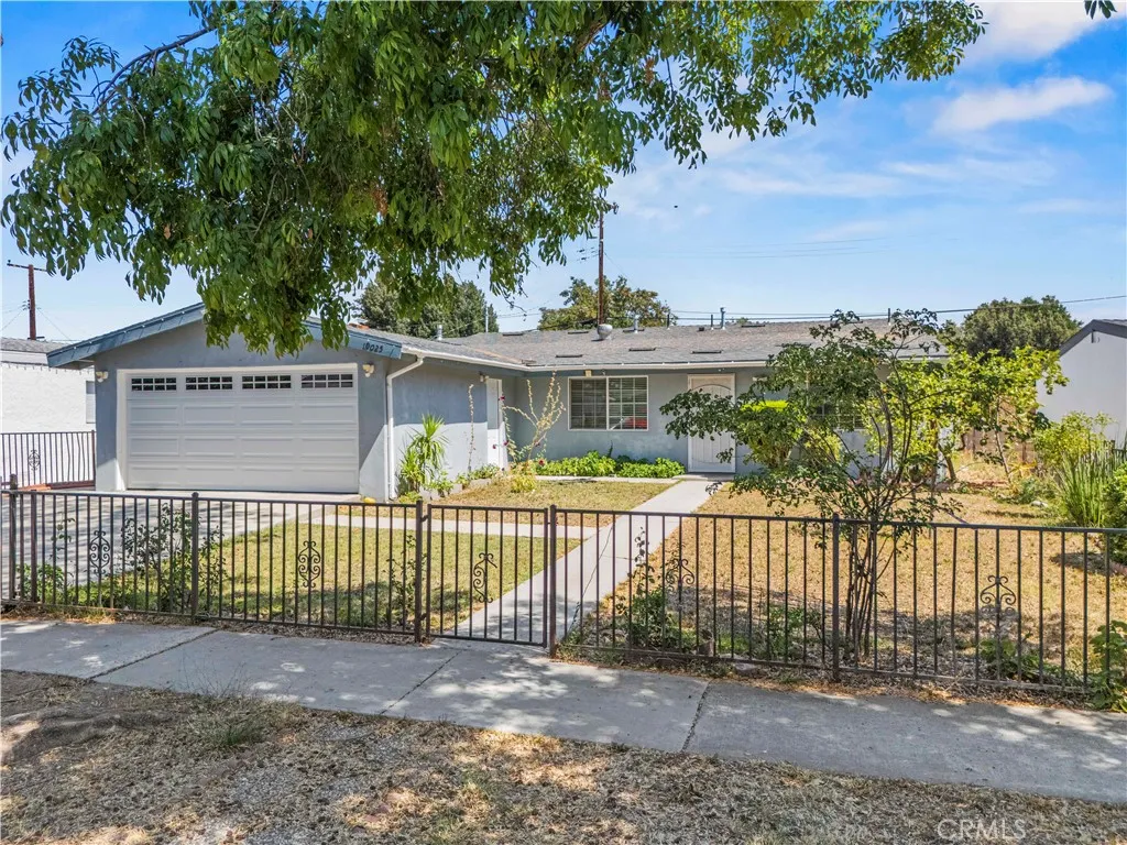 19025 Drycliff, Canyon Country, CA 91351 - Photo 2 of 54, Canyon Country, CA