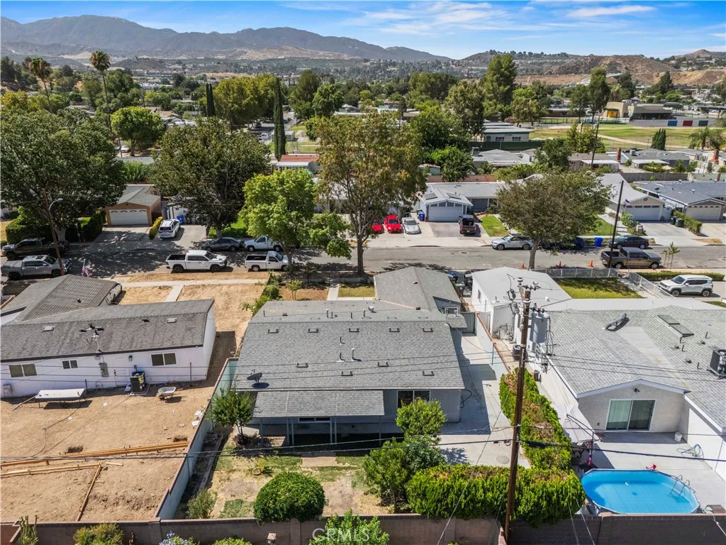 19025 Drycliff, Canyon Country, CA 91351 - Photo 5 of 54, Canyon Country, CA
