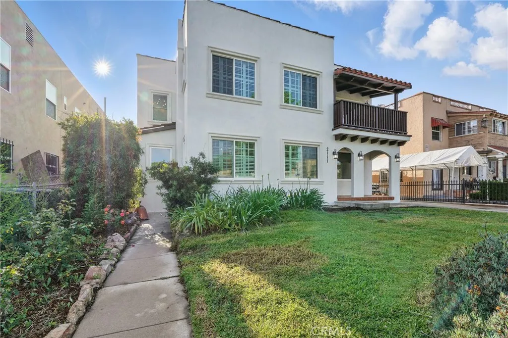 2111 S Bronson, Los Angeles, CA 90018 - Photo 2 of 48, Los Angeles, CA