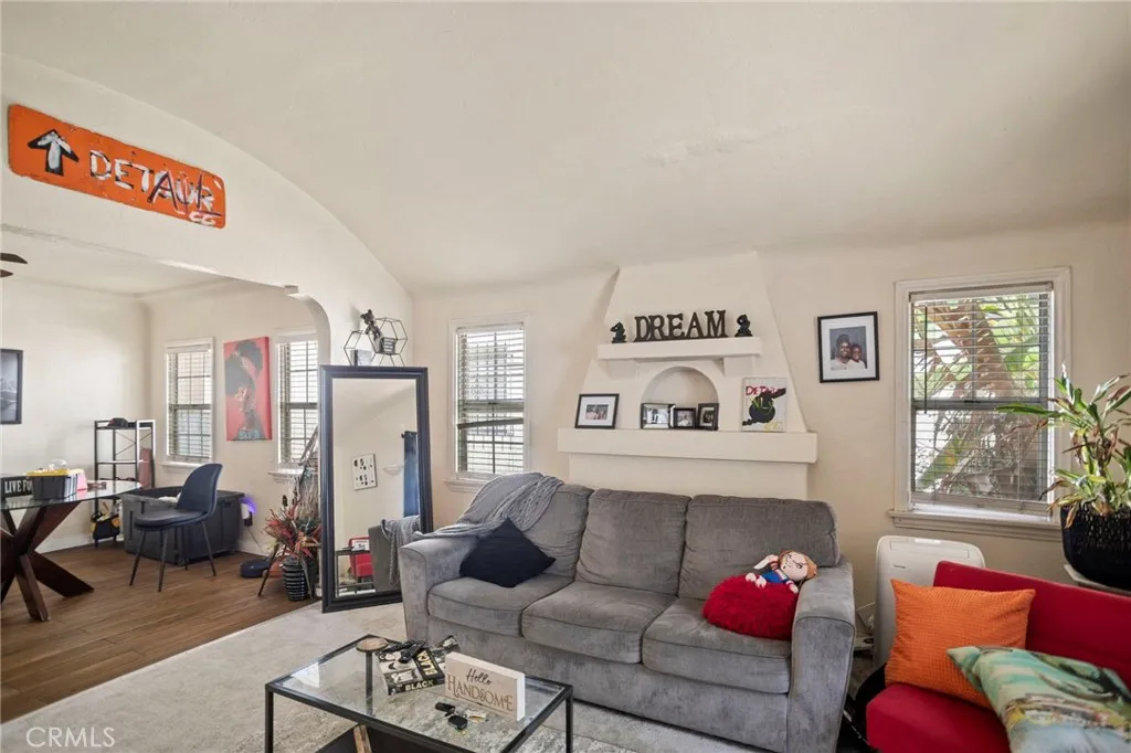 720 E 82nd Street, Los Angeles, CA 90001 - Photo 2 of 33, Los Angeles, CA