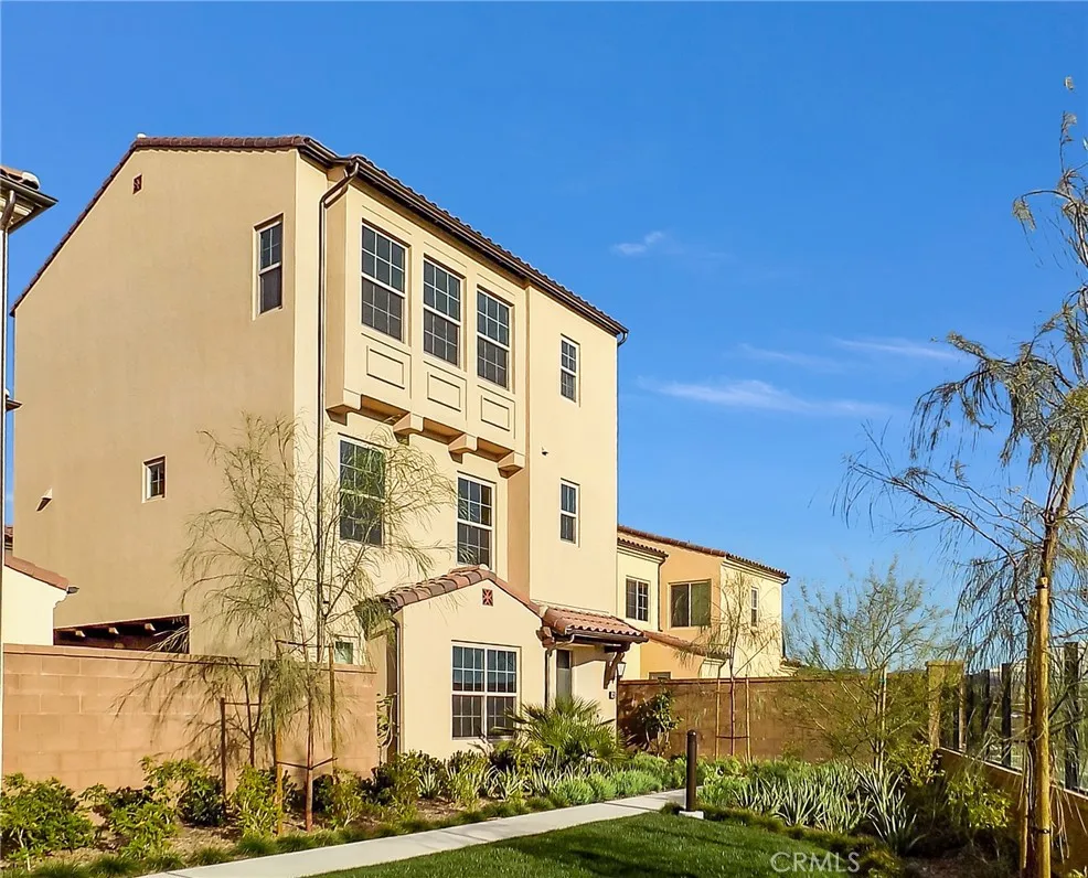 166 Milky Way, Irvine, CA 92618 - Main photo, Irvine, CA