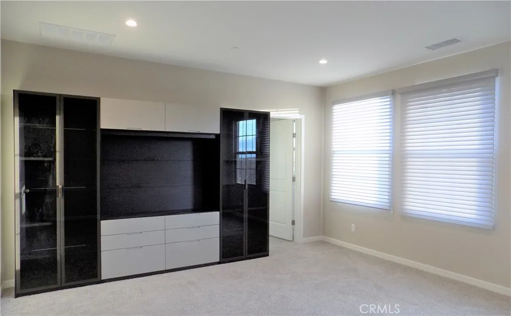 166 Milky Way, Irvine, CA 92618 - Photo 5 of 9, Irvine, CA