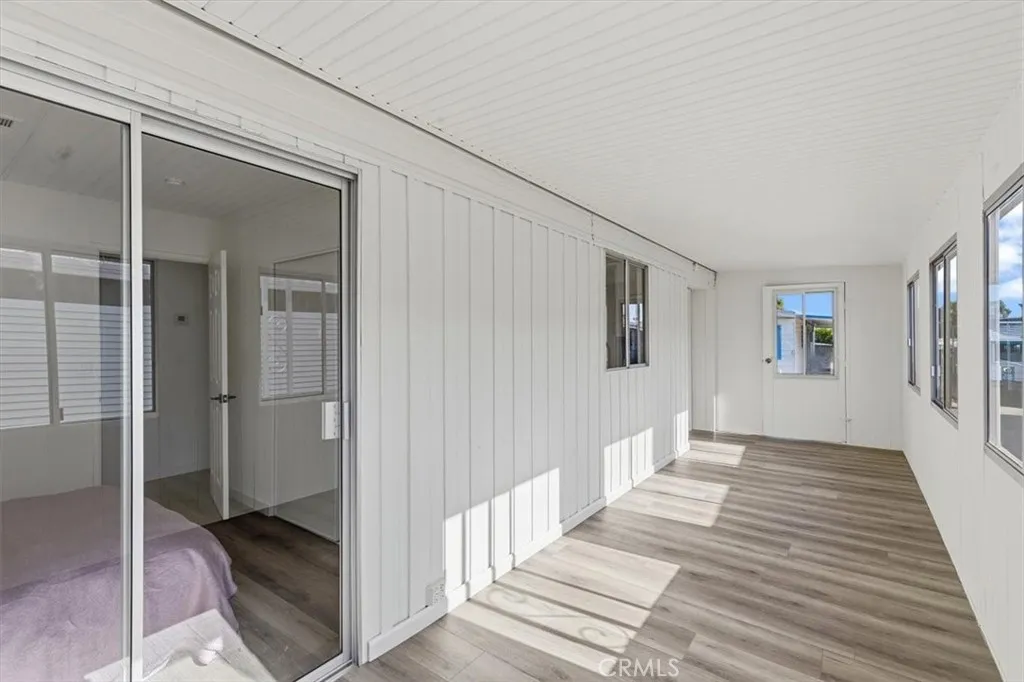 https://cdn.realtyfeed.com/cdn/127/306774252/4acb46f5c2a14865322c8ab9c48dde12.webp