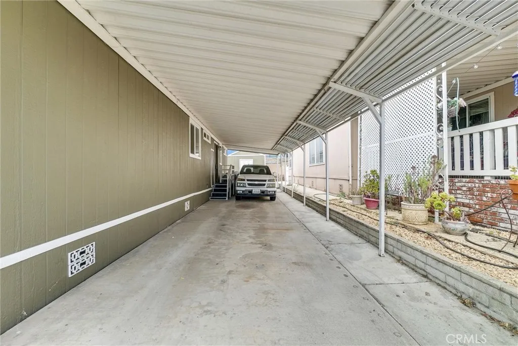 1456 E Philadelphia, Ontario, CA 91761 - Photo 4 of 33, Ontario, CA