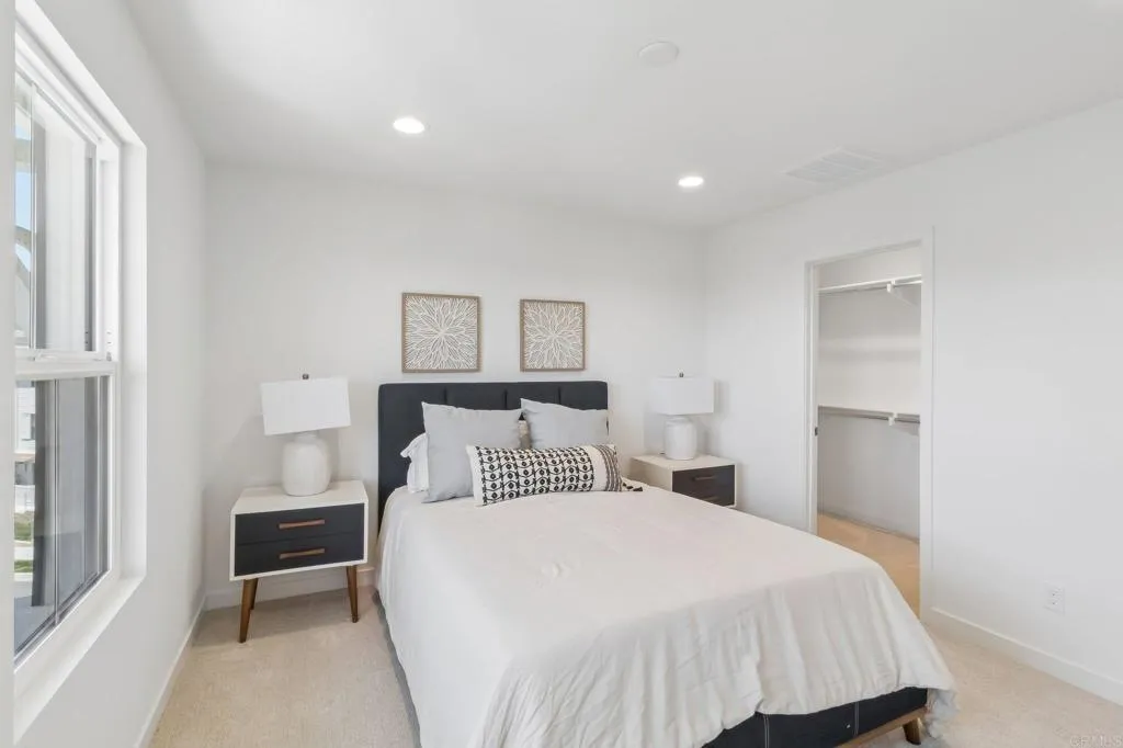 https://cdn.realtyfeed.com/cdn/127/306774262/ae6b71258f4227c45703d6f44b839337.webp