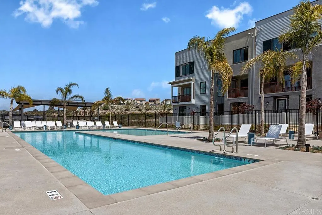 https://cdn.realtyfeed.com/cdn/127/306774262/ebb88fdf46b41be839e38b7fee64771b.webp