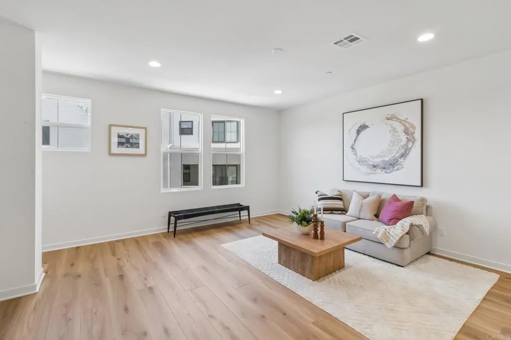 https://cdn.realtyfeed.com/cdn/127/306774262/edc59845a768061f985108d24a986519.webp