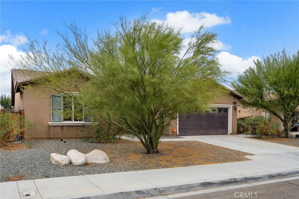 14262 Vincent, Adelanto, CA 92301 - Photo 3 of 31, Adelanto, CA