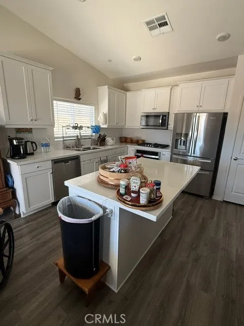 15563 San Francisco, Victorville, CA 92394 - Photo 2 of 8, Victorville, CA
