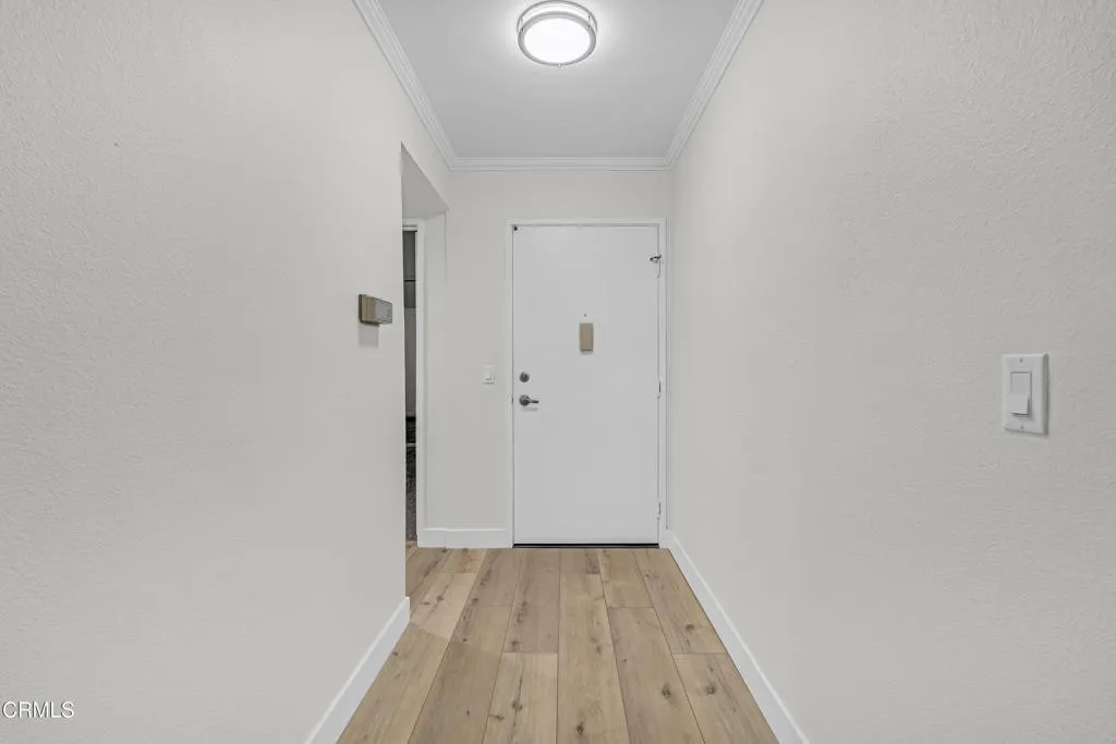 5500 Owensmouth Avenue Unit 104, Los Angeles, CA 91367 - Photo 5 of 35, Los Angeles, CA