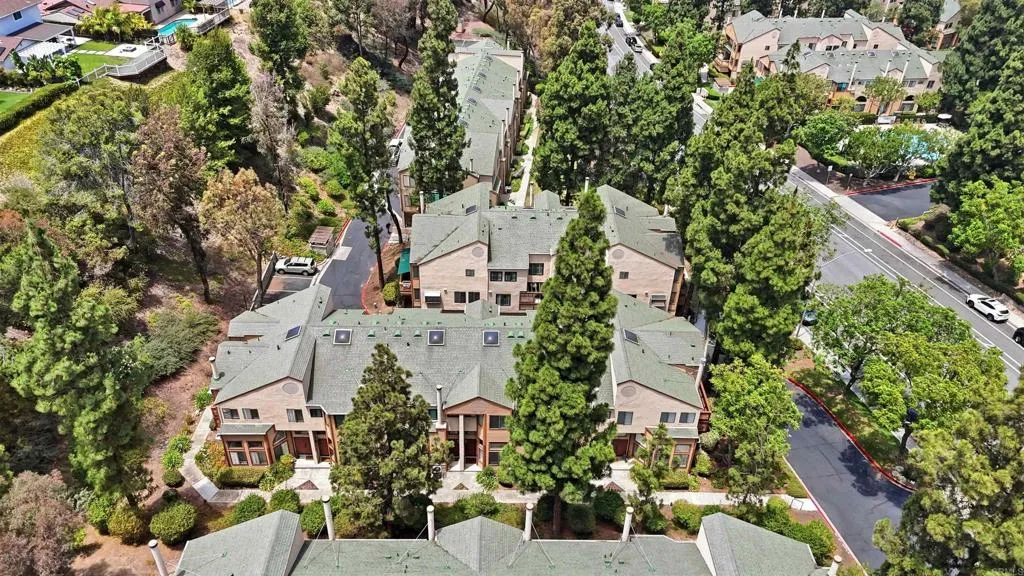 https://cdn.realtyfeed.com/cdn/127/306774291/6ec55920d56bff8b2834fb596bd8bceb.webp