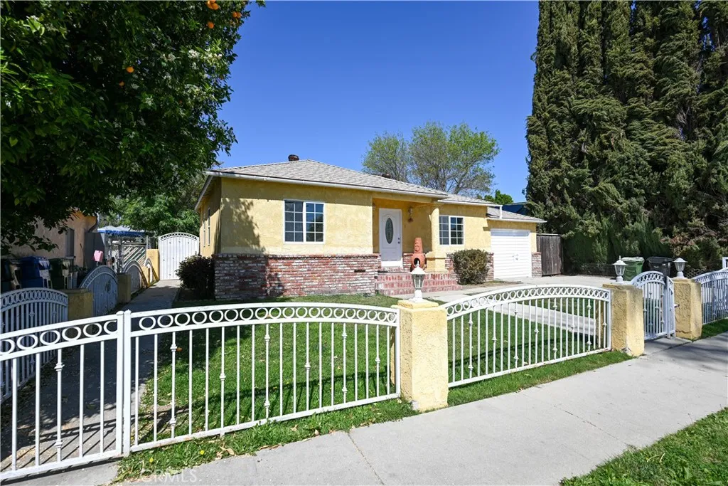 6437 Enfield Avenue, Reseda, CA 91335 - Main photo, Reseda, CA