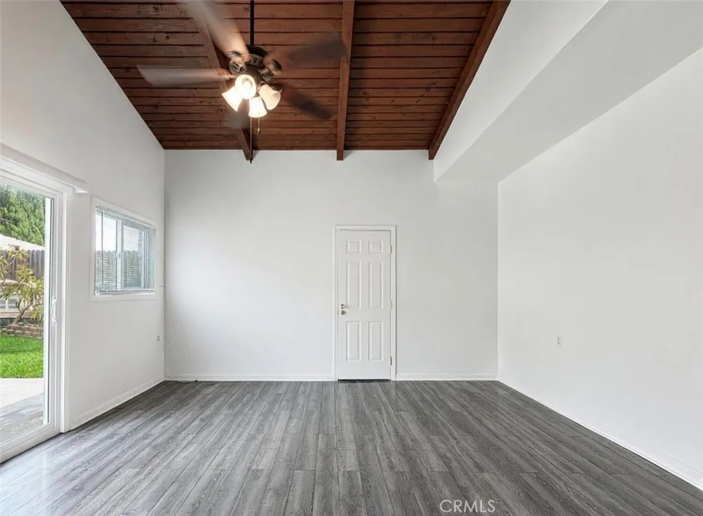 5493 E 29th Street, Long Beach, CA 90815 - Photo 4 of 29, Long Beach, CA