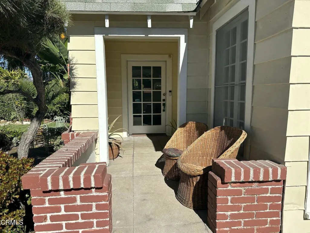 2122 Navarro Avenue, Altadena, CA 91001 - Photo 4 of 40, Altadena, CA