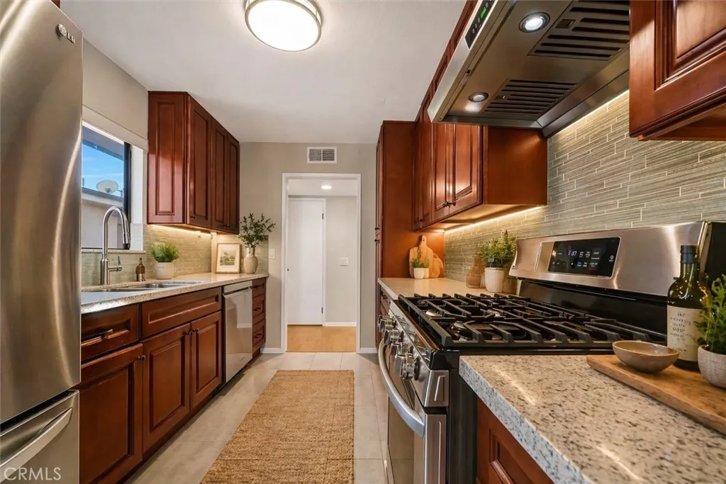 1304 Stanley Unit 10, Glendale, CA 91206 - Photo 4 of 17, Glendale, CA
