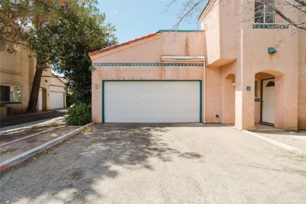 2320 E Avenue Q4 Unit 23, Palmdale, CA 93550 - Photo 2 of 23, Palmdale, CA