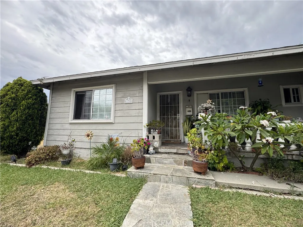 6170 Downey Avenue, Long Beach, CA 90805 - Photo 2 of 10, Long Beach, CA