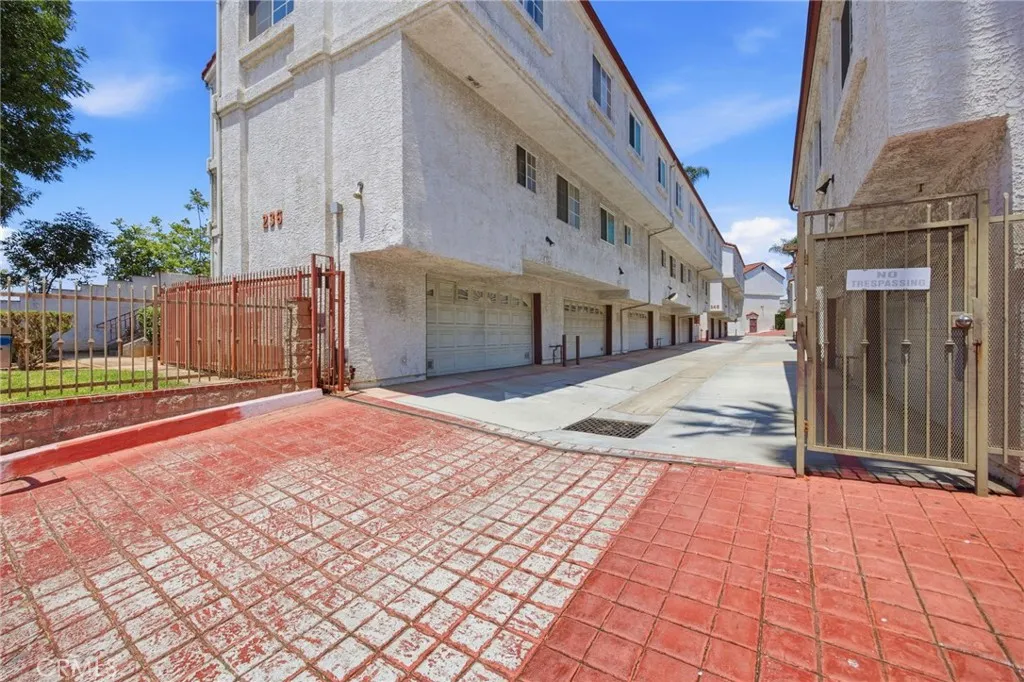264 E Beverly Boulevard Unit A, Montebello, CA 90640 - Photo 4 of 31, Montebello, CA