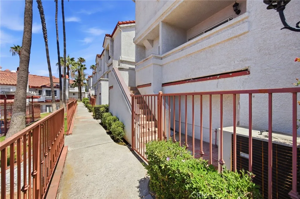 264 E Beverly Boulevard Unit A, Montebello, CA 90640 - Photo 2 of 31, Montebello, CA