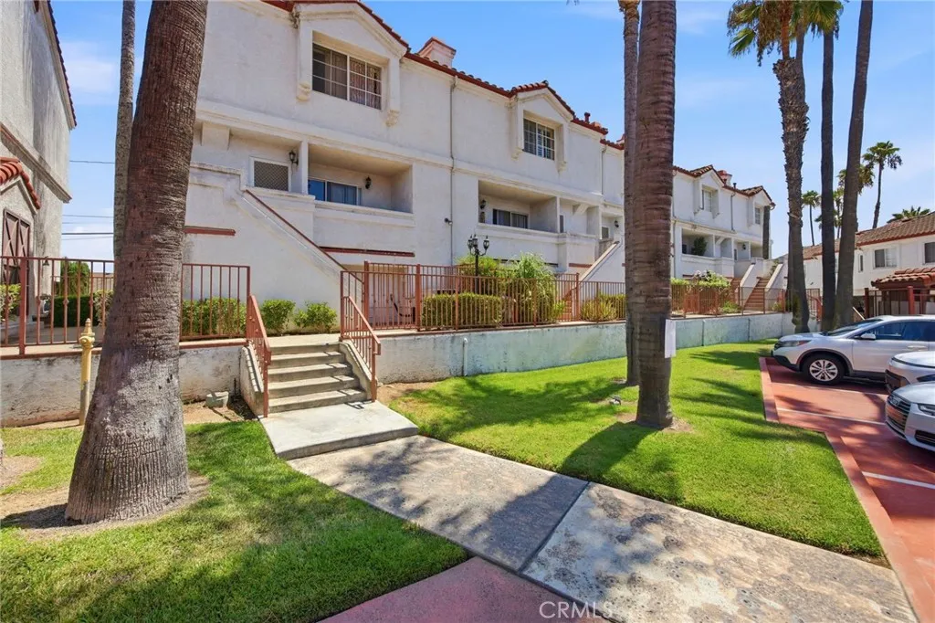 264 E Beverly Boulevard Unit A, Montebello, CA 90640 - Main photo, Montebello, CA