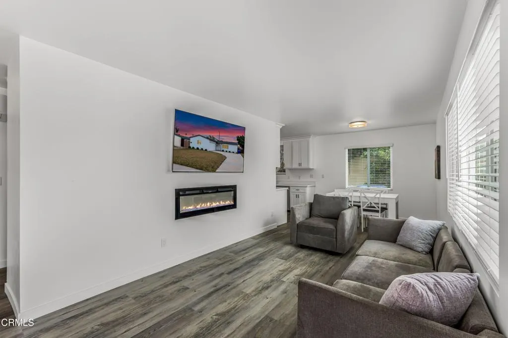 1136 N 7th Place, Port Hueneme, CA 93041 - Photo 3 of 25, Port Hueneme, CA