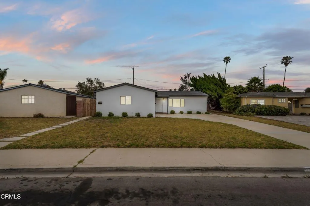 1136 N 7th Place, Port Hueneme, CA 93041 - Photo 2 of 25, Port Hueneme, CA
