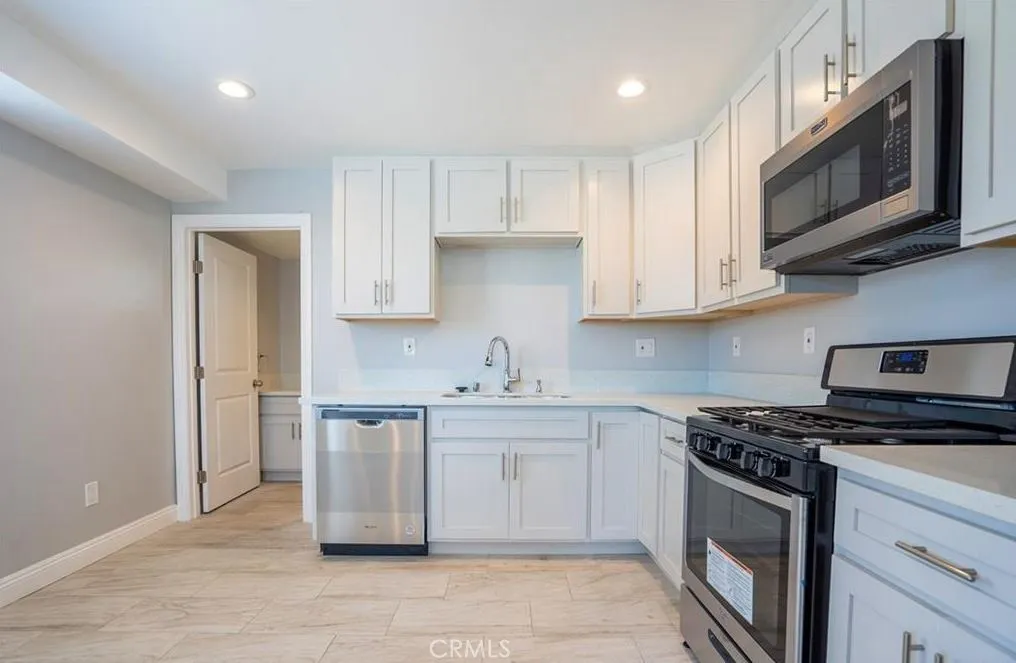 2125 S West View, Los Angeles, CA 90016 - Photo 3 of 9, Los Angeles, CA