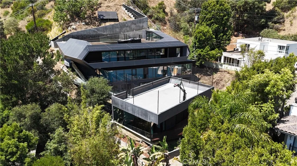 1907 Beverly Drive, Beverly Hills, CA - Main photo, Beverly Hills, CA