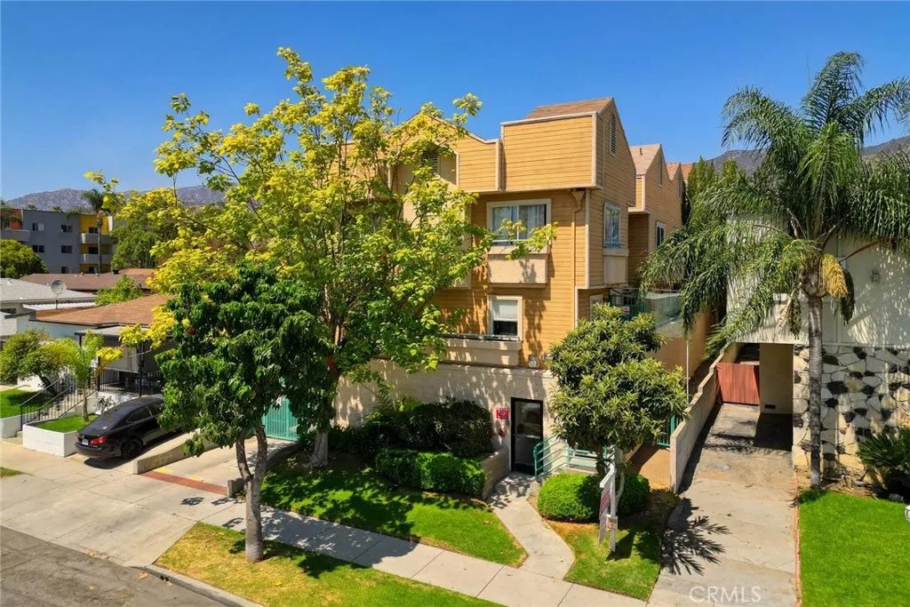 1421 5th Unit 10, Glendale, CA 91201 - Photo 2 of 45, Glendale, CA