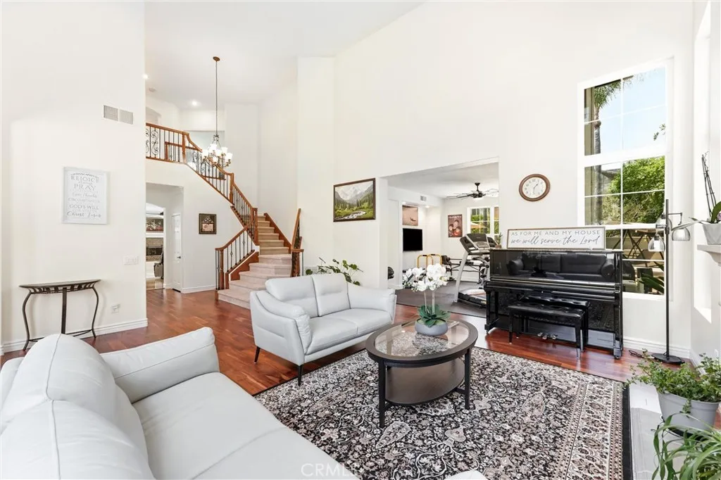 https://cdn.realtyfeed.com/cdn/127/306774384/3ce5b77035acb4375130e2e337d0daaf.webp