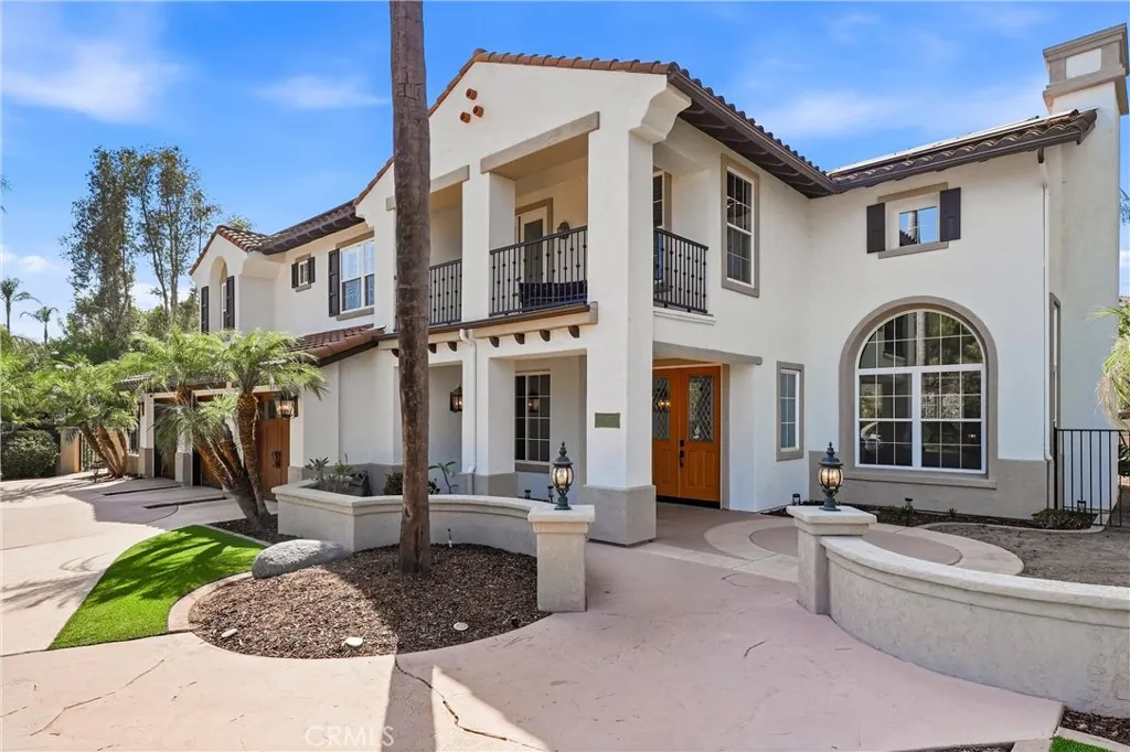 https://cdn.realtyfeed.com/cdn/127/306774384/895fb994d153507d717d1ec701c7b471.webp