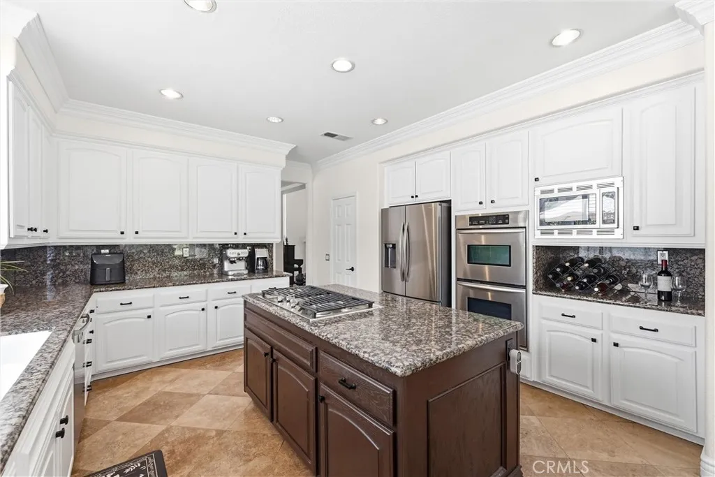 https://cdn.realtyfeed.com/cdn/127/306774384/f176bb219c1b01d4ce0eb912eb6ce3c8.webp