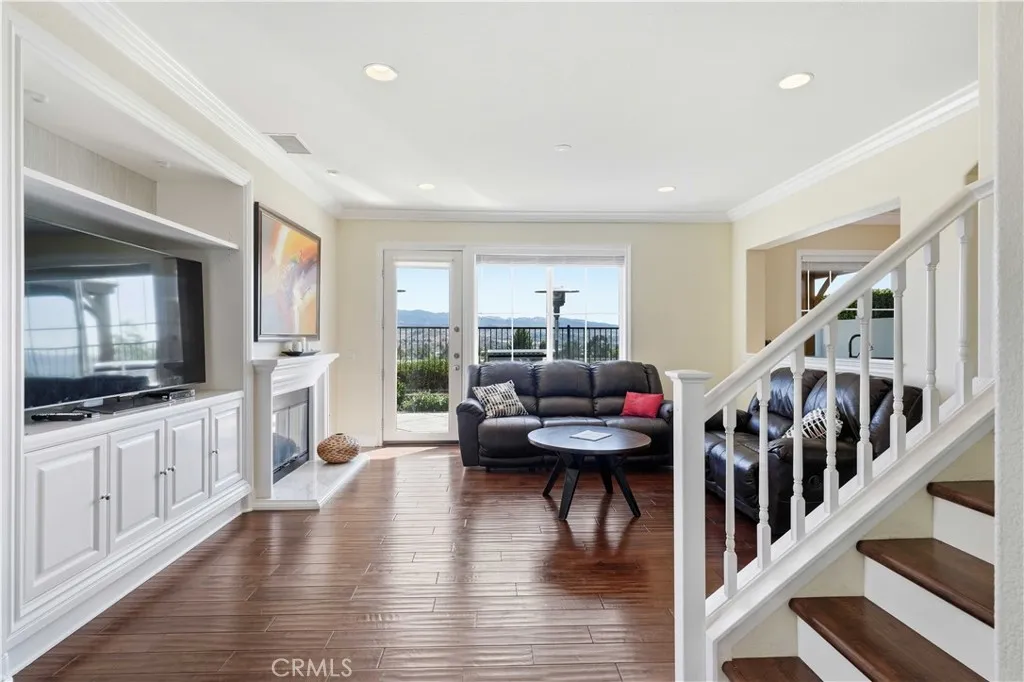 24382 Cavalini Place, Valencia, CA 91355 - Photo 3 of 41, Valencia, CA