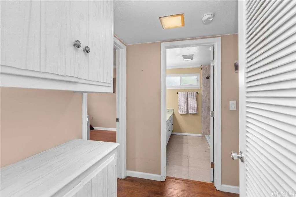 https://cdn.realtyfeed.com/cdn/127/306774395/2c8b82d2d9b7bbf046dfe869b1ae982d.webp