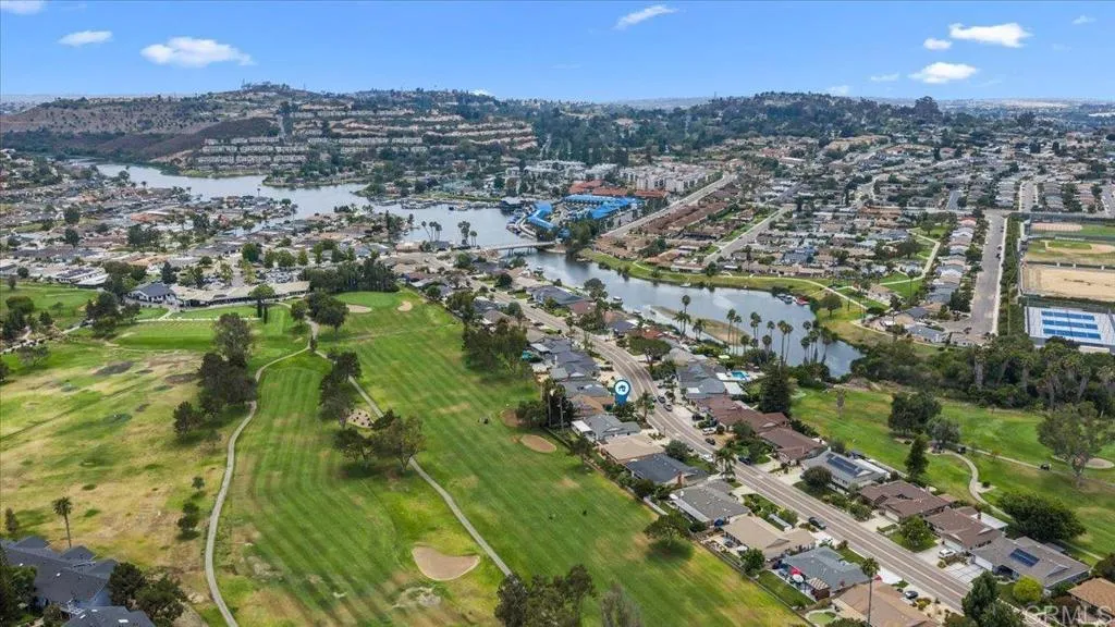 https://cdn.realtyfeed.com/cdn/127/306774395/cd8732270d648fc83f3bf88433682ff9.webp
