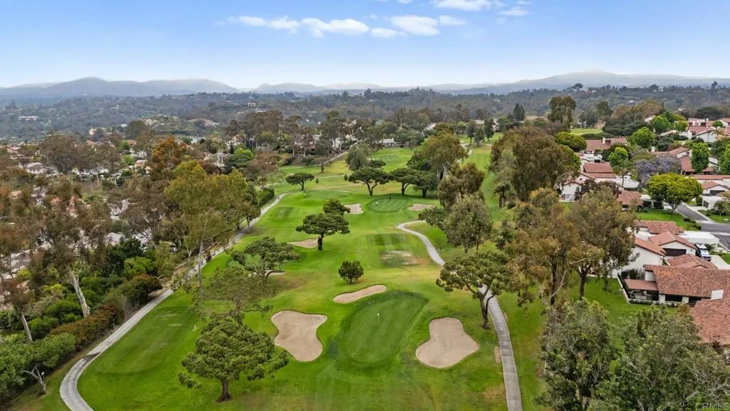 https://cdn.realtyfeed.com/cdn/127/306774399/2ad04dc3d34f51c668c771f9f22ad746.webp