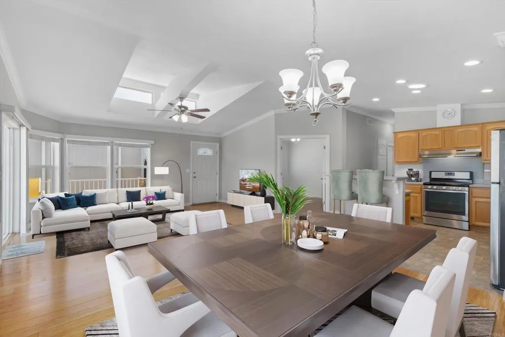 https://cdn.realtyfeed.com/cdn/127/306774406/7542b355c9714710b5fc47cb07de2211.webp