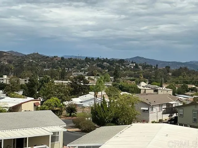 https://cdn.realtyfeed.com/cdn/127/306774406/9147559ccba3bcf524934fca47eb1b3f.webp