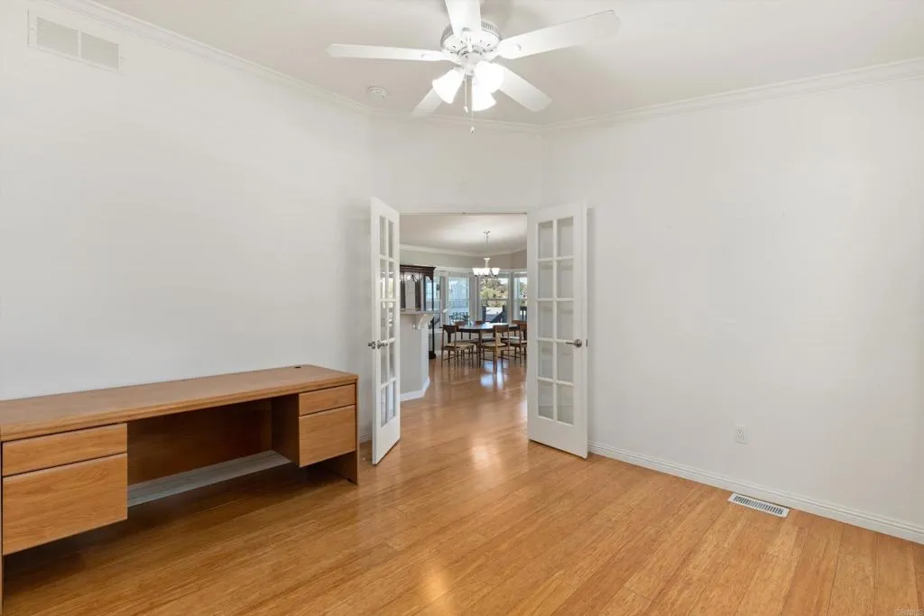 https://cdn.realtyfeed.com/cdn/127/306774406/ce2564fc9be92263085e37a310c06b8e.webp