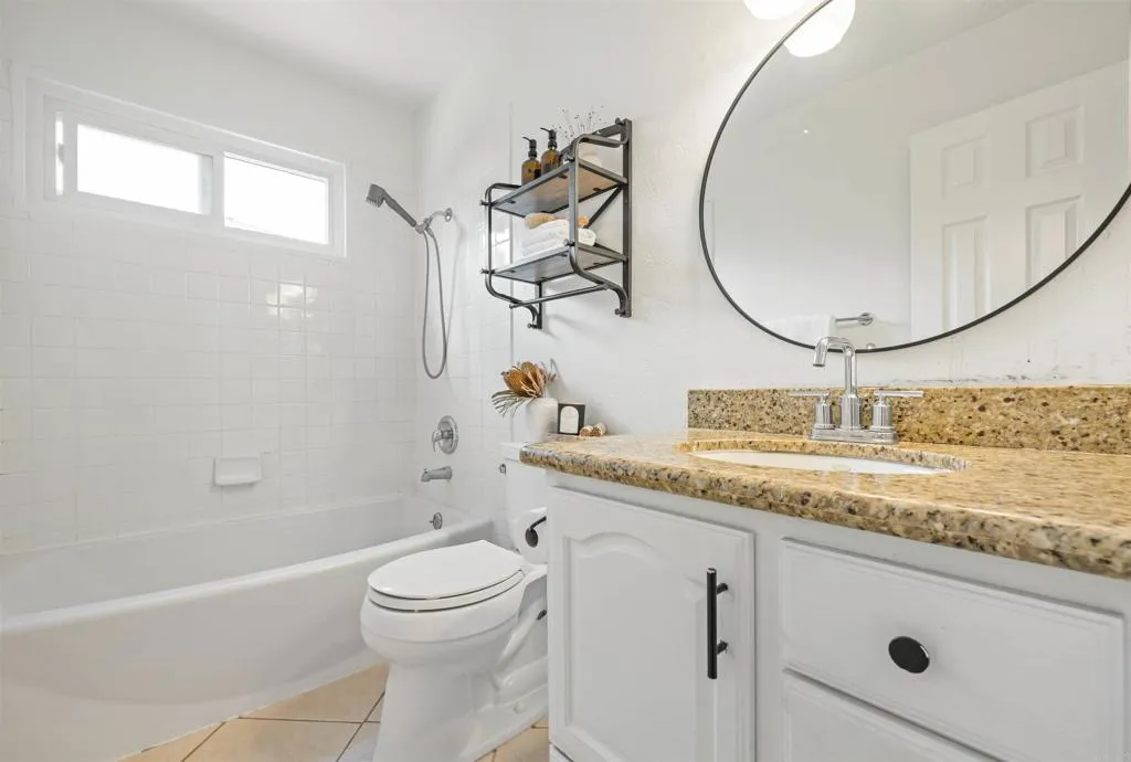 https://cdn.realtyfeed.com/cdn/127/306774408/04f9c8494d2423516fb284d8c2e1e95c.webp