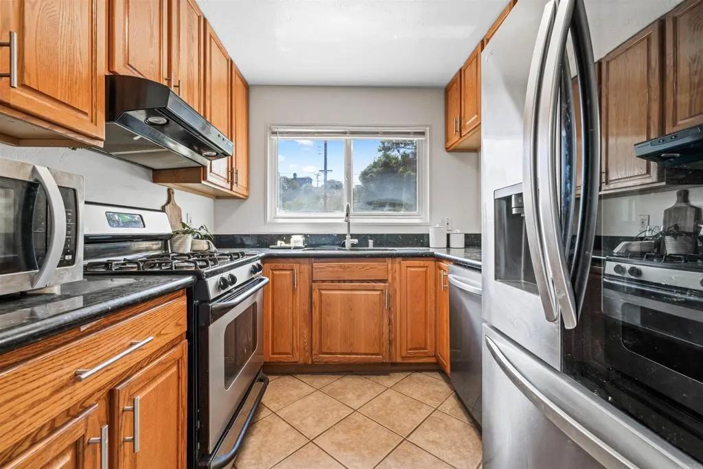 https://cdn.realtyfeed.com/cdn/127/306774408/8ab578dad91ffacfa5b5bb4eb184d046.webp