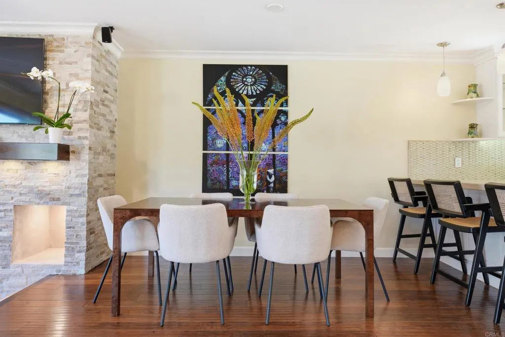 https://cdn.realtyfeed.com/cdn/127/306774412/36f35297f90edfd290de44907d823b75.webp