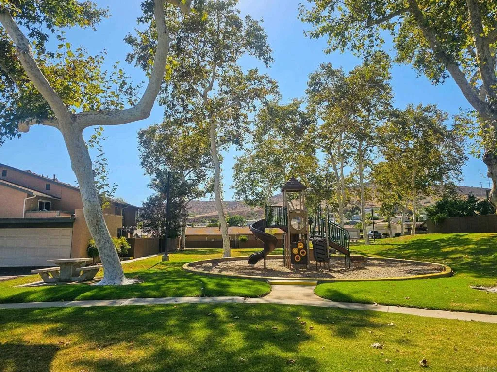 https://cdn.realtyfeed.com/cdn/127/306774413/850959289c8717f25b9822b56750dd97.webp